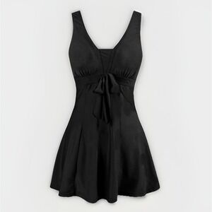 NWT Wanda Plus Size 16 One Piece Swimming Suit Black Tummy Control Swim‎ Dress